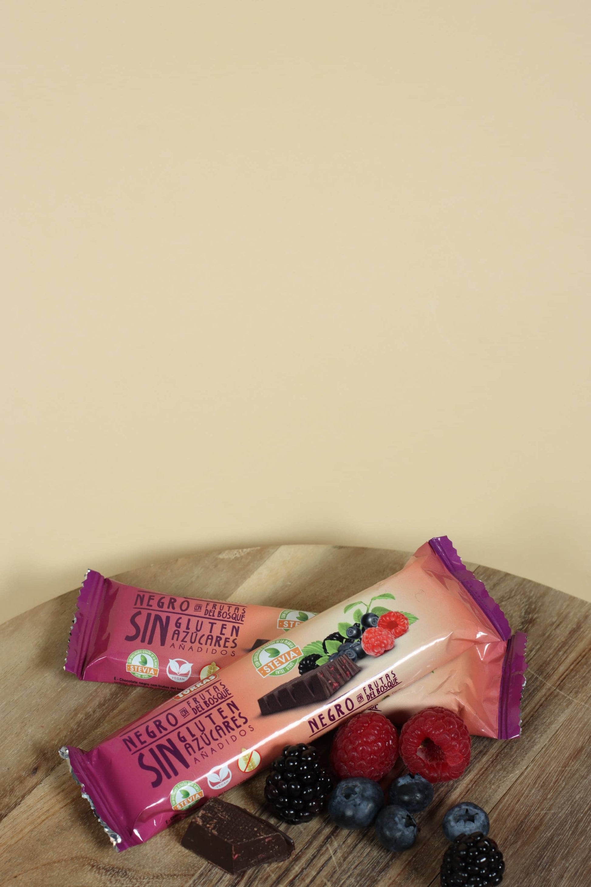 Zartbitter Schokoriegel mit Waldfrucht ohne Zuckerzusatz 35 g